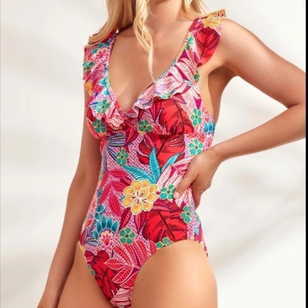 Caribbean Joe Size 12 One Piece Swimsuit Bathing Suit Red Tropical Ruffle V-Neck